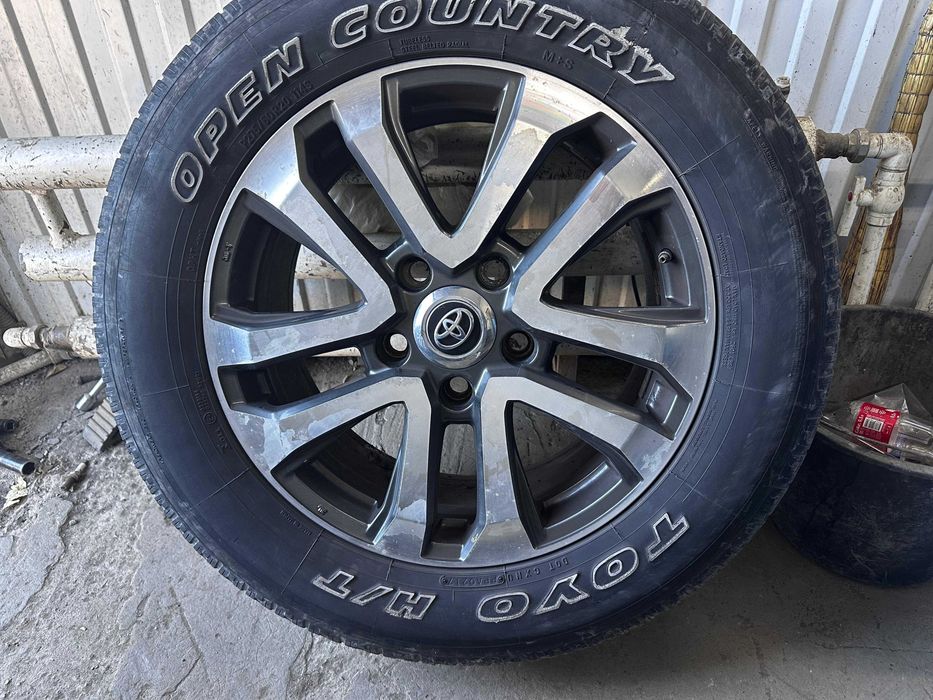 Продам шины 275/65 R20 (Япония)