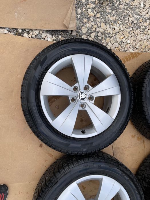 Jante Roti iarna Skoda Superb 3 215/55R17 FACTURA