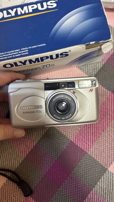 Olympus super zoom 70g