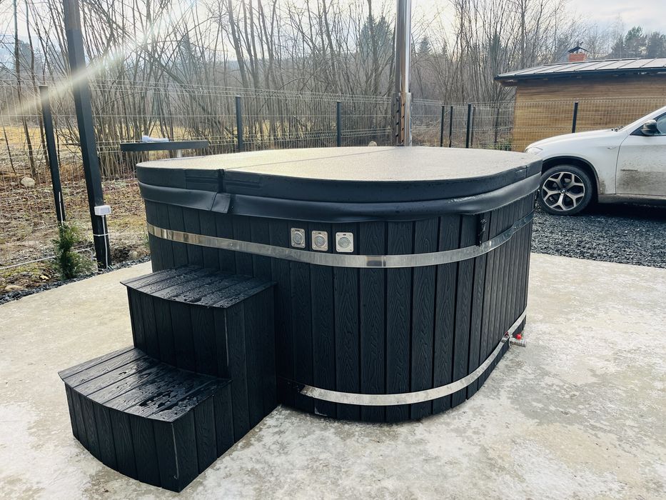 Ciubar Fix 8-10 persoane hidro,aeromasaj,led ,jacuzzi model 2025