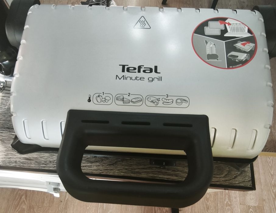 Продается б/у электро гриль Tefal GC205012.
