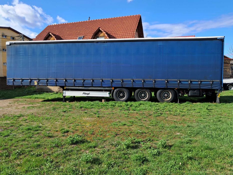 Semiremorca prelata standard fliegl