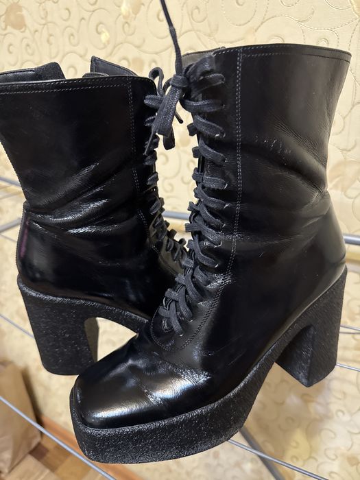 Ботинки женские лаковые