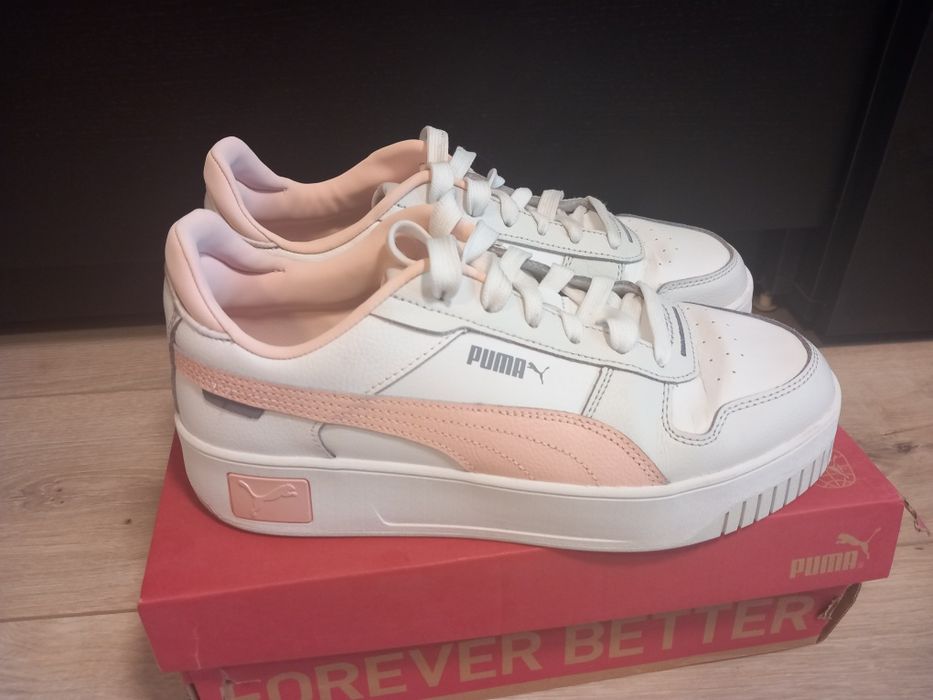 Дамски сникърси Puma, номер 40