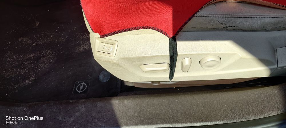 Vindem piese rezultate din dezmembrarea unui Opel Insignia