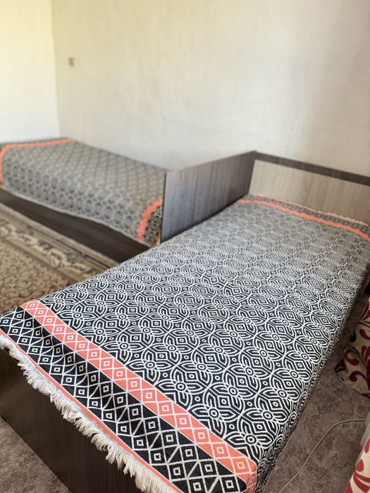 Продам срочно 2 шт кровать