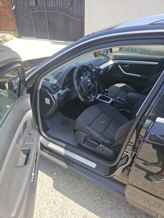Vând Audi a4 b7 2.0 tdi