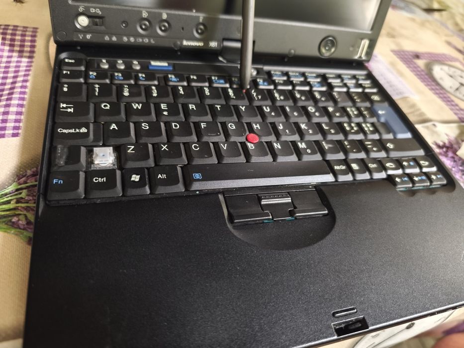 Lenovo Thinkpad x61- touchscreen- за части