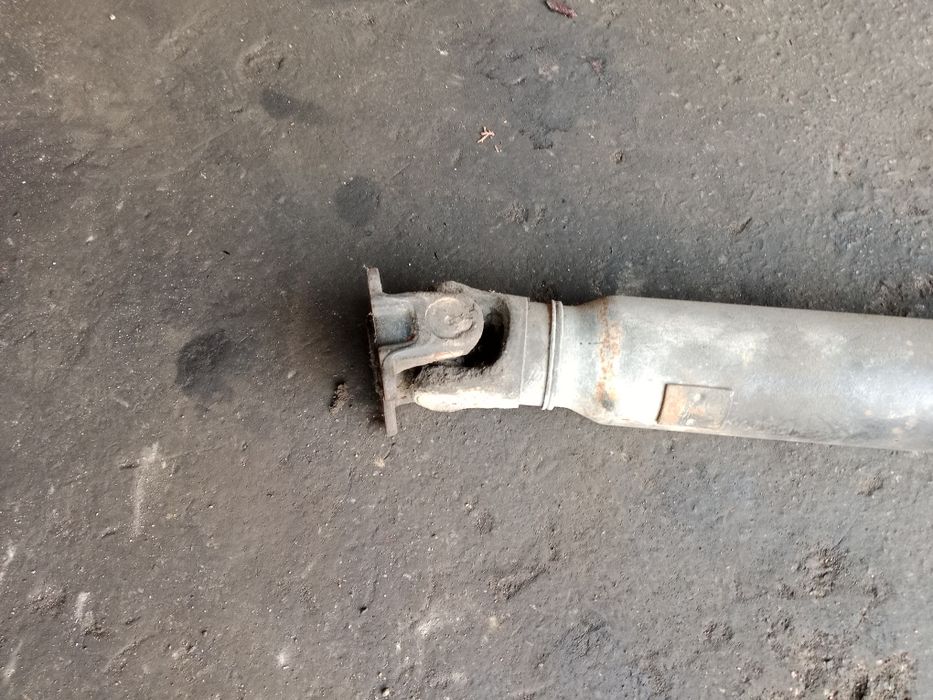 Тайота ланкрузер 200 кардан задни