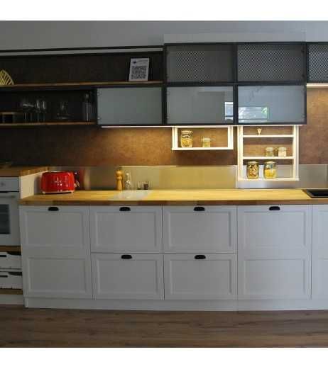 Мострена кухня от шоурум