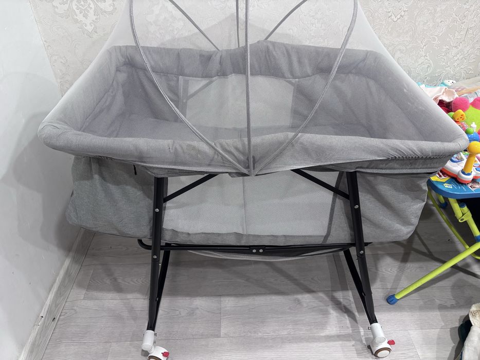 Продам детскую кровать