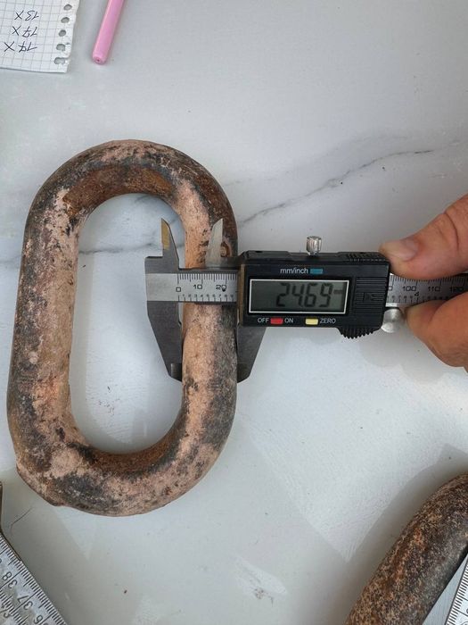 Продаеться цепь,цепи.