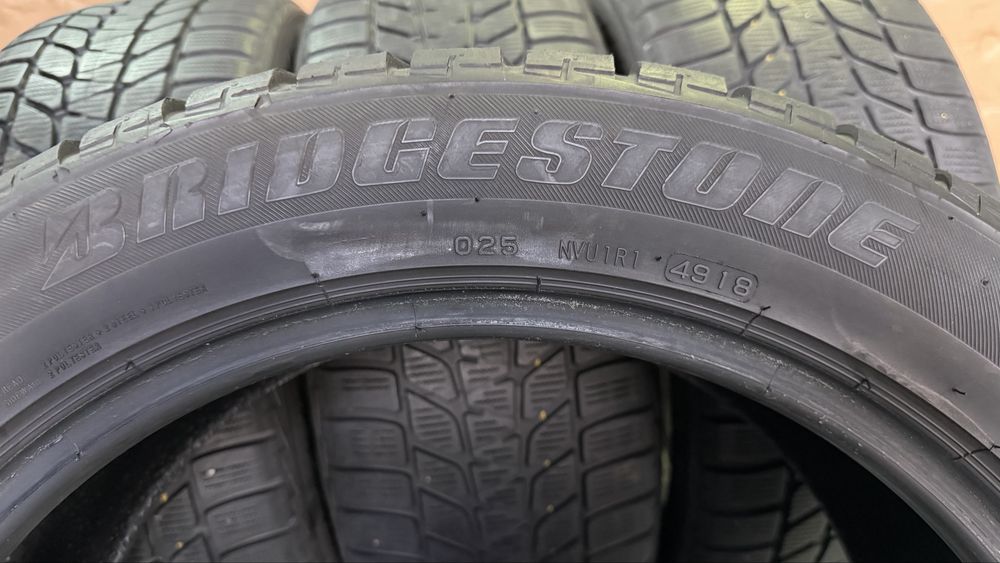 235/50/19 99H - 4 buc M+S Bridgestone Blizzak