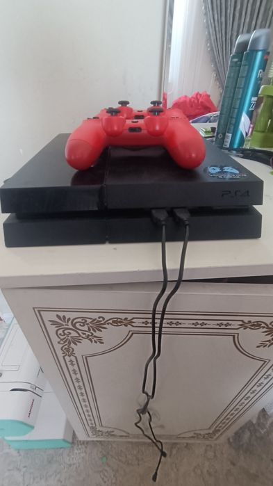 Пс4 фат в 500гиг