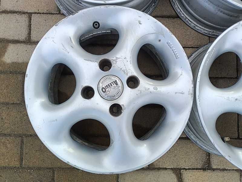 Продам оригинальные легкосплавные диски "Alessio"