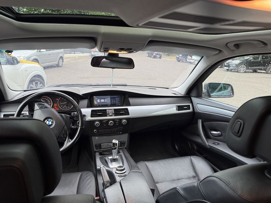 BMW Seria 5  e60 Facelift 530d 235cp (M57)