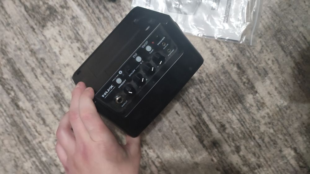 Комбоусилитель nux