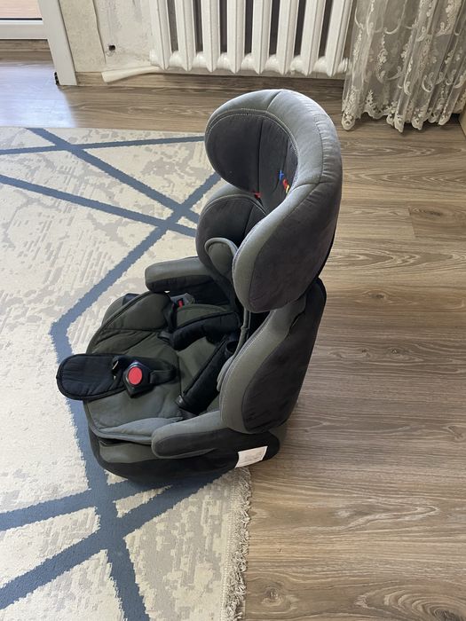 Продам детское автокресло