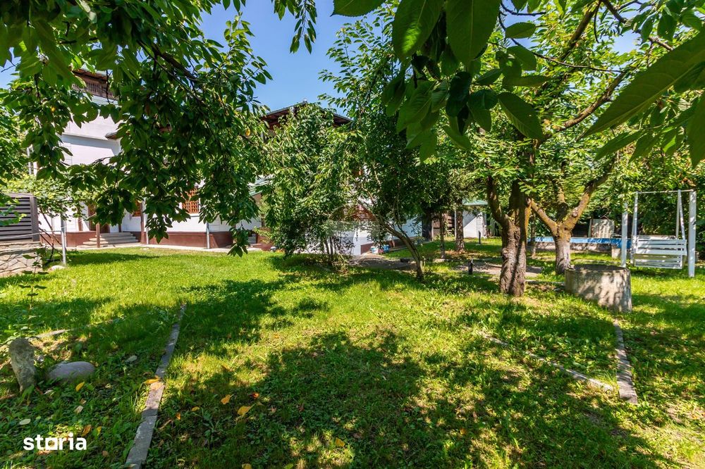 Casa de vacanta tip conac de vânzare Valenii de Munte
