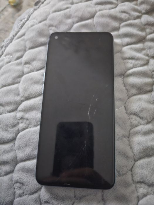 Продам телефон оппоа96