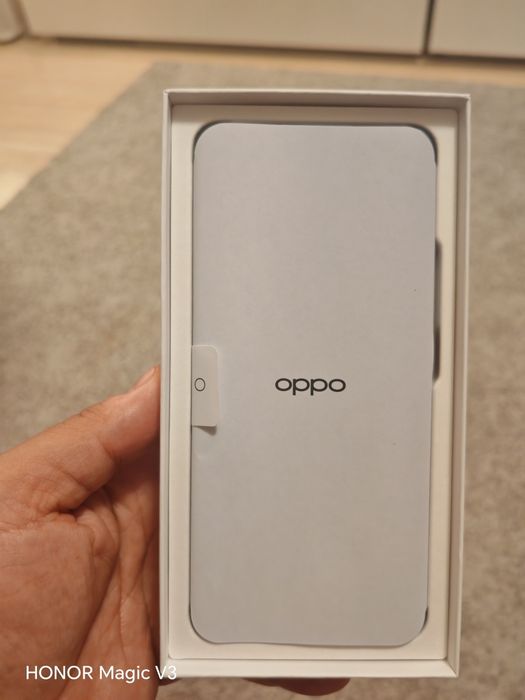 Oppo Reno 13 F 5g 8/256 gb impecabil!