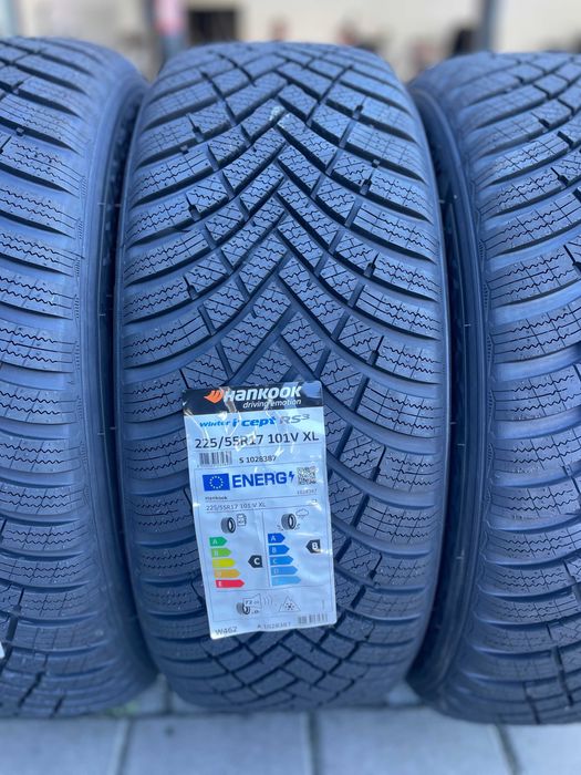 225 55 17 Hankook Winter Icept Rs 3 101V XL