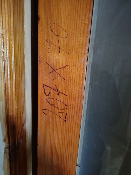 Uși de lemn de vânzare