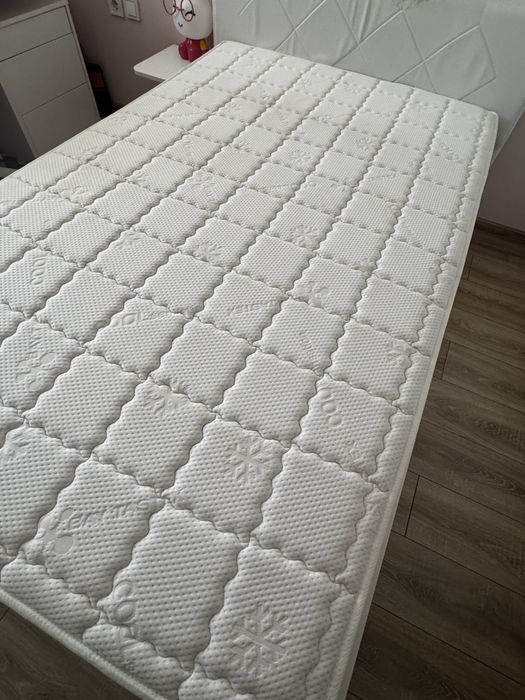 Спалня MDF с матрак isleep coolcomfort