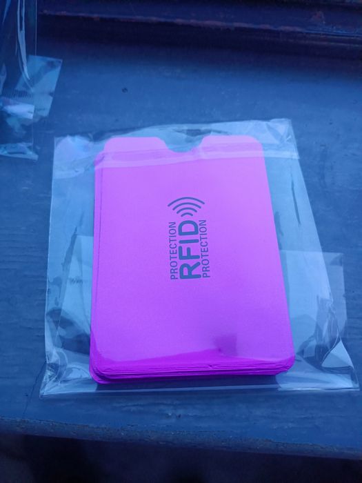 Протектор защита за дебитни карти гр. Габрово Сарани • OLX.bg