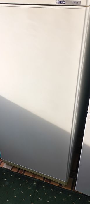 Холодильник рабочий