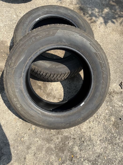 Зимни гуми Hankook 235 .65. 17 2 броя