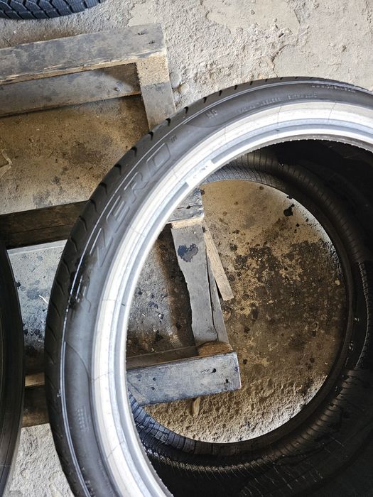 2 anvelope vara 315 30 22 Pirelli Pzero