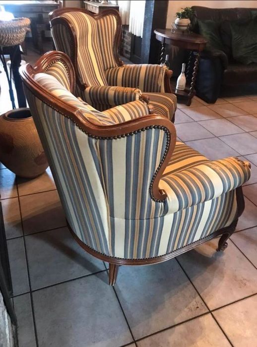 Мебели за хотел или къща - Кресла ЛуиXV антични