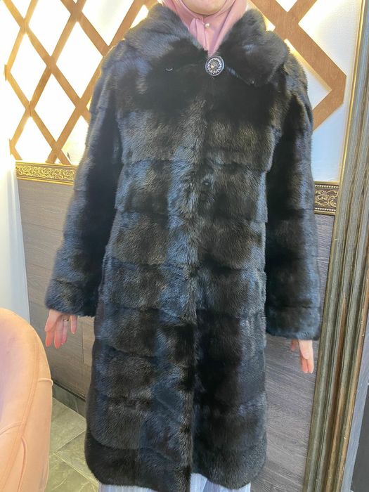 Продам норковую шубу