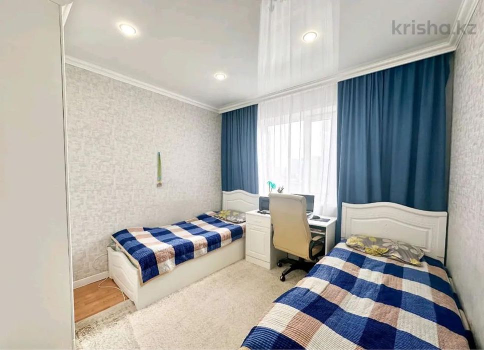 Продам трехкомнатную квартиру