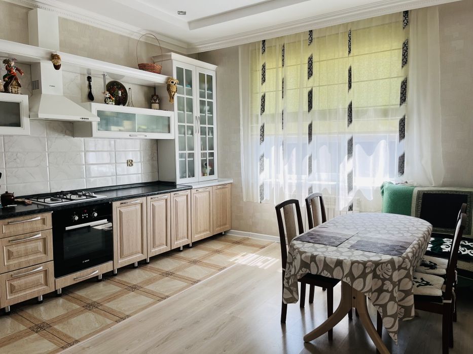 Продам дом в пгт Кощи