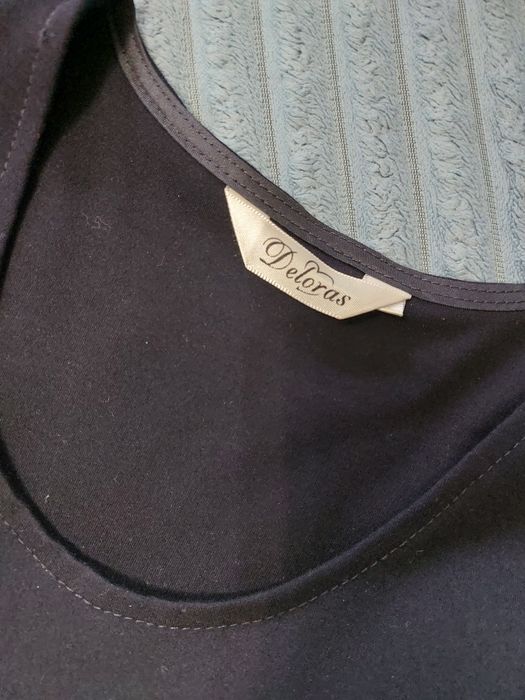 Продам школьный сарафан