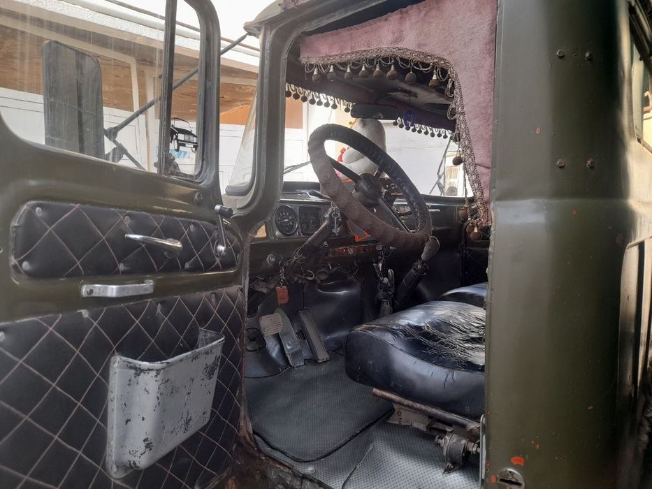 Zil130 sotiladi 1987yil yoqilğisi metan