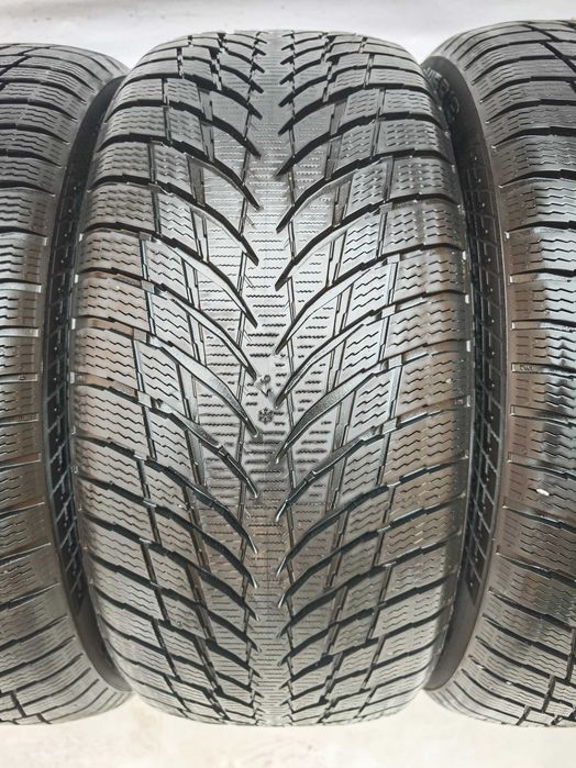 Anvelope 225/45/18 an 2023 iarna M+S NOKIAN WR SNOWPROOF P Finlanda