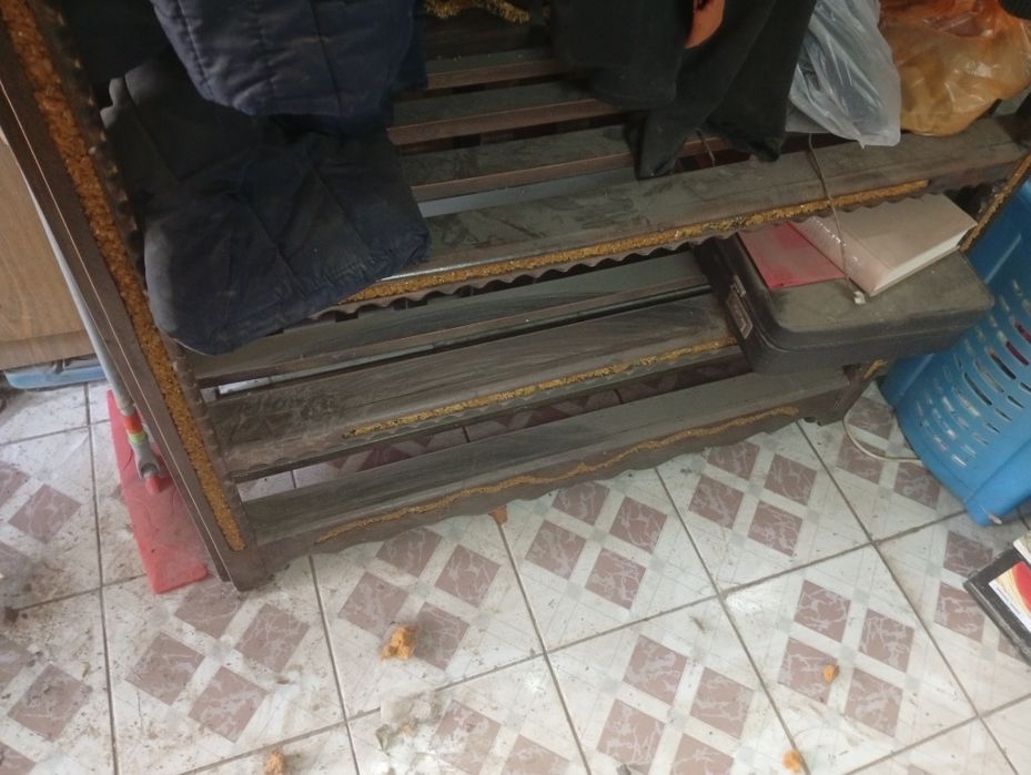 Продам прихожую чистое дерево