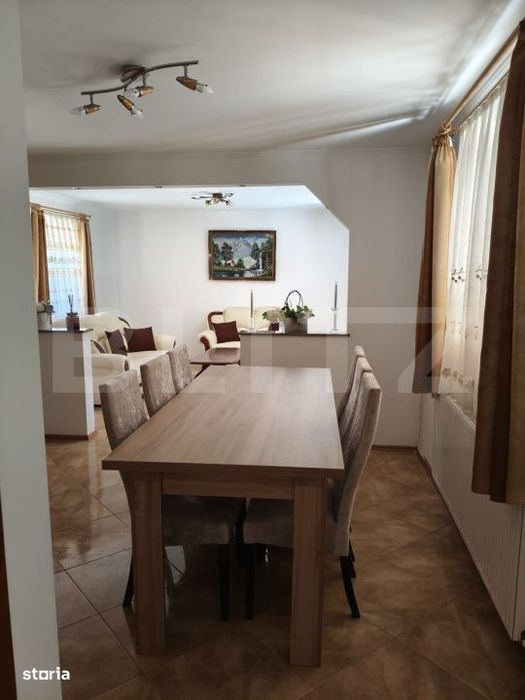 Casa cu 5 camere, suprafata utila 208 mp, loc. Halmeu