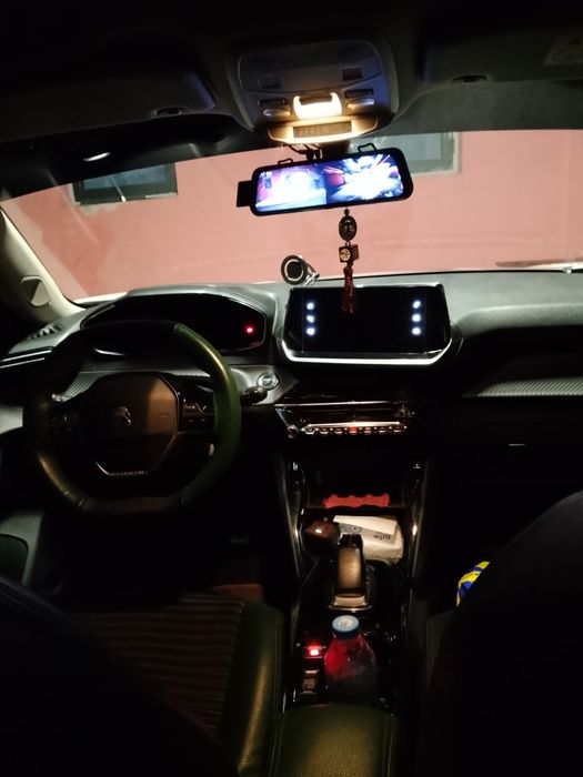 Электрокроссовер Peugeot (Пежо)


+7
Электрокроссовер Peugeot e-200