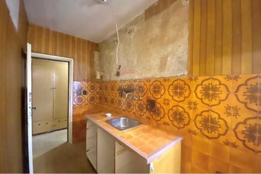 Продава се Тристаен апартамент в Шумен, Пазара - 90 кв.м за 1275 €/кв.м - Снимка #3