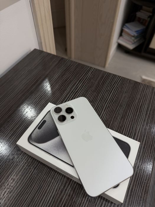 продам iphone 15 про макс