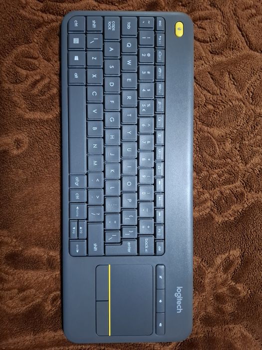 Tastatură Wireless Logitech K400 Plus cu Touchpad
