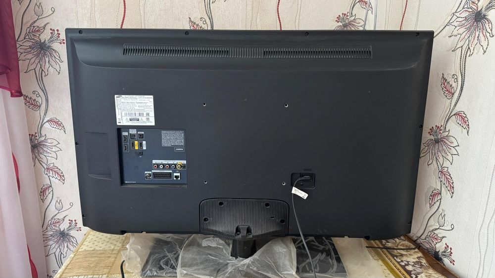 Телевизор Самсунг