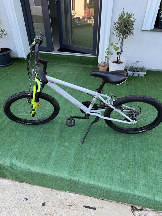 Bicicleta pentru copii