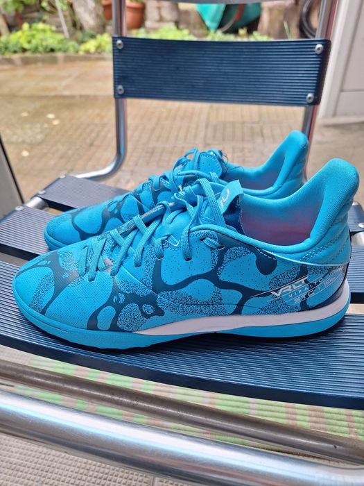 KIPSTA обувки за футбол таралежки

ОБУВКИ ЗА ФУТБОЛ VIRALTO I MG/AG, Т