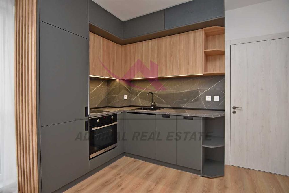 Продава се Двустаен апартамент в Варна, Възраждане 3 - 69 кв.м за 1146 €/кв.м - Снимка #2