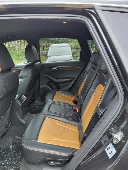 Audi Q5 2.0 TDI Audi Exclusive 170cp Automat - Quattro